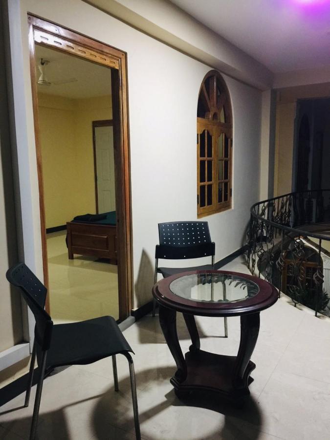 Hotel Senthil Complex Dżafna Zewnętrze zdjęcie